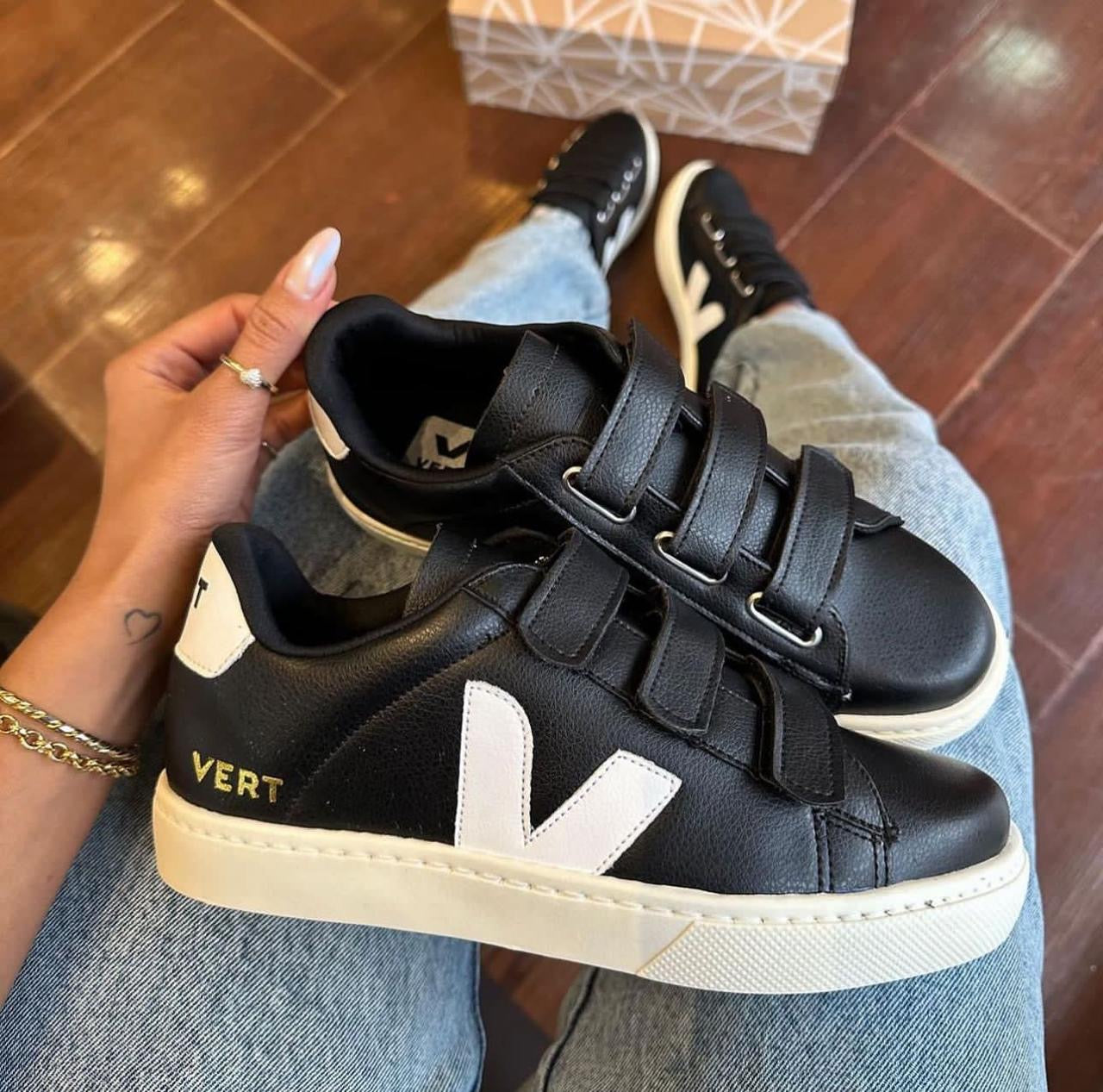 Vert couro - Preto