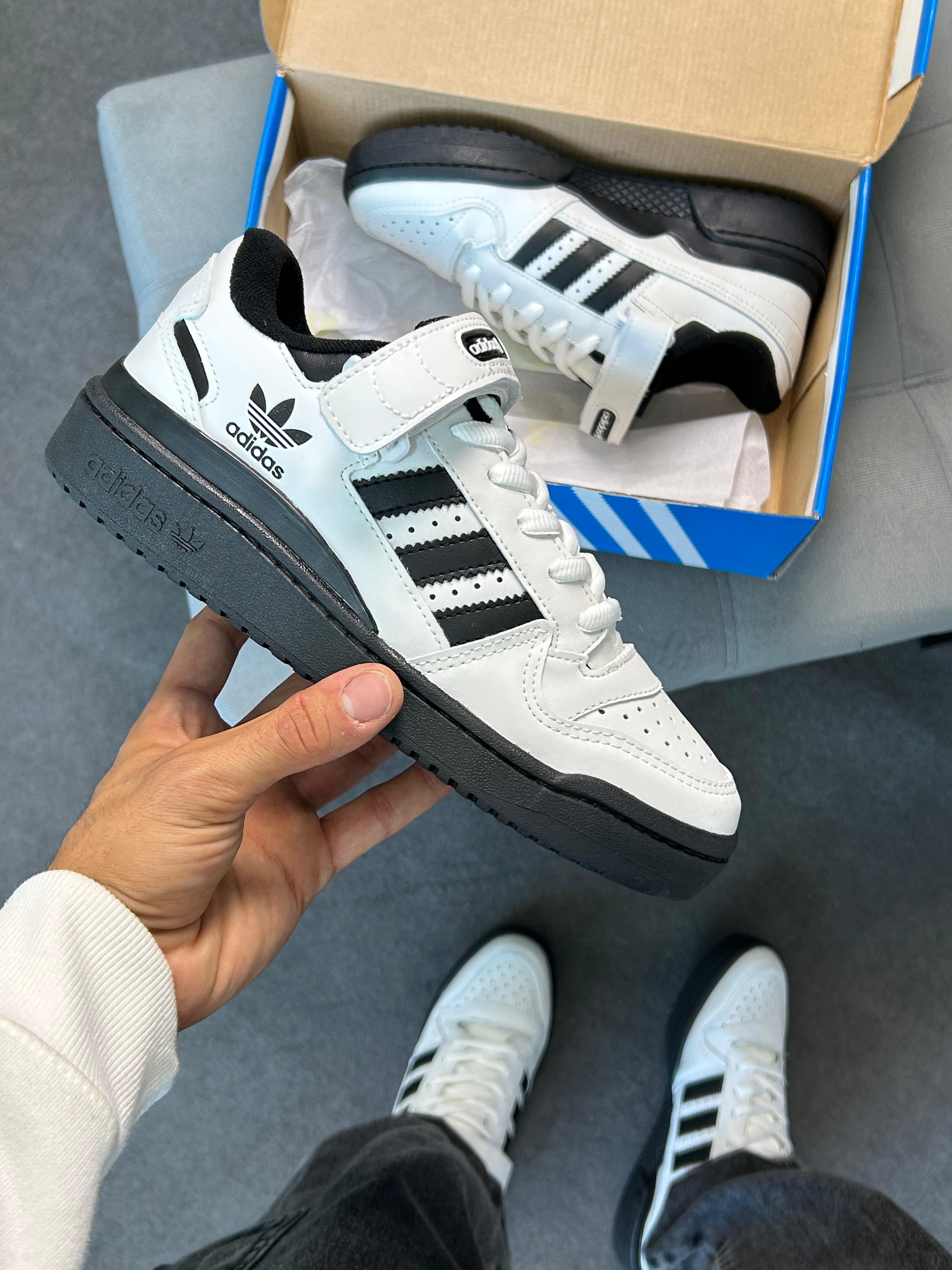 Adidas Fórum Low - Branco/Preto