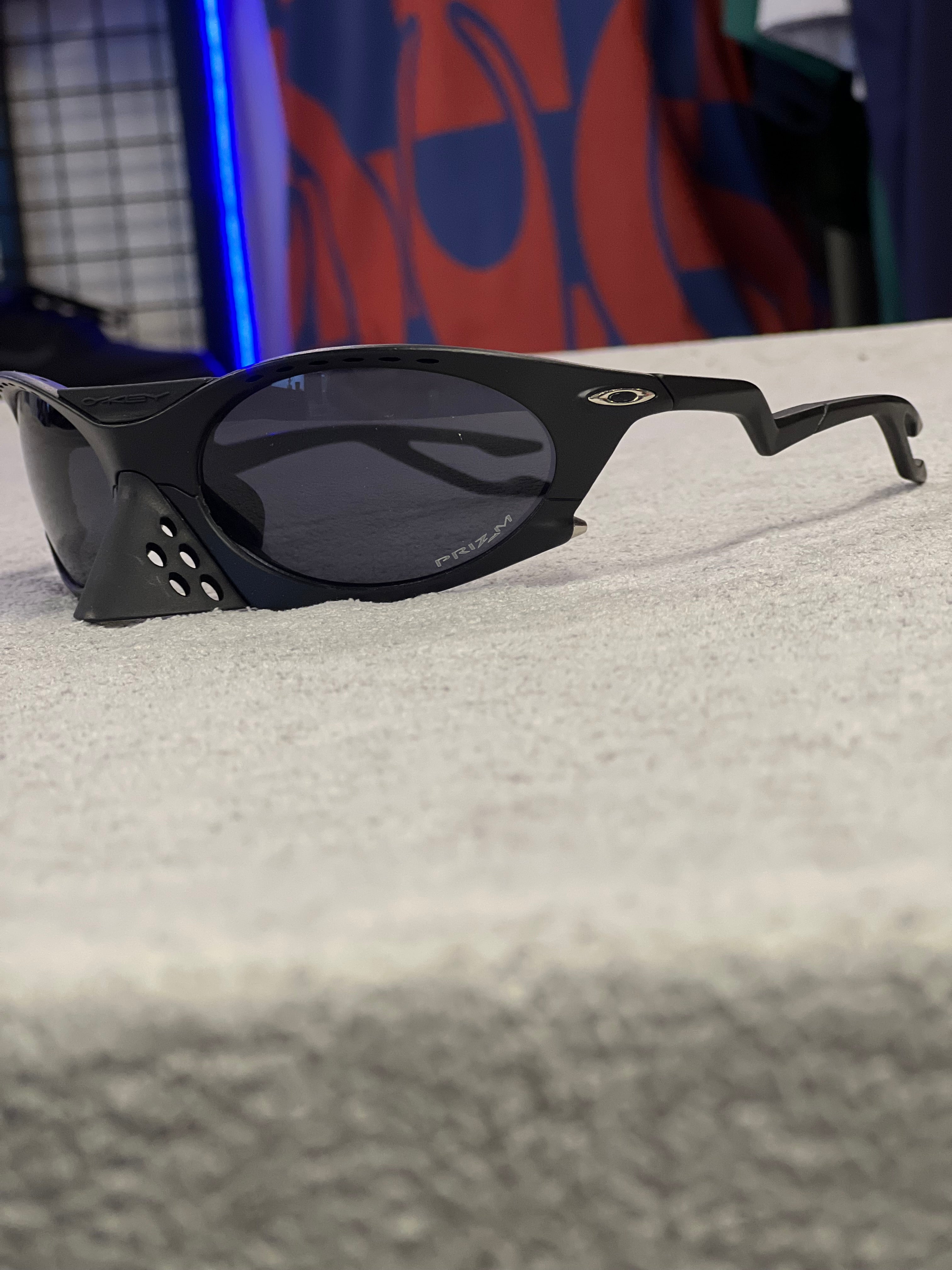 Óculos Oakley Plantaris - Black