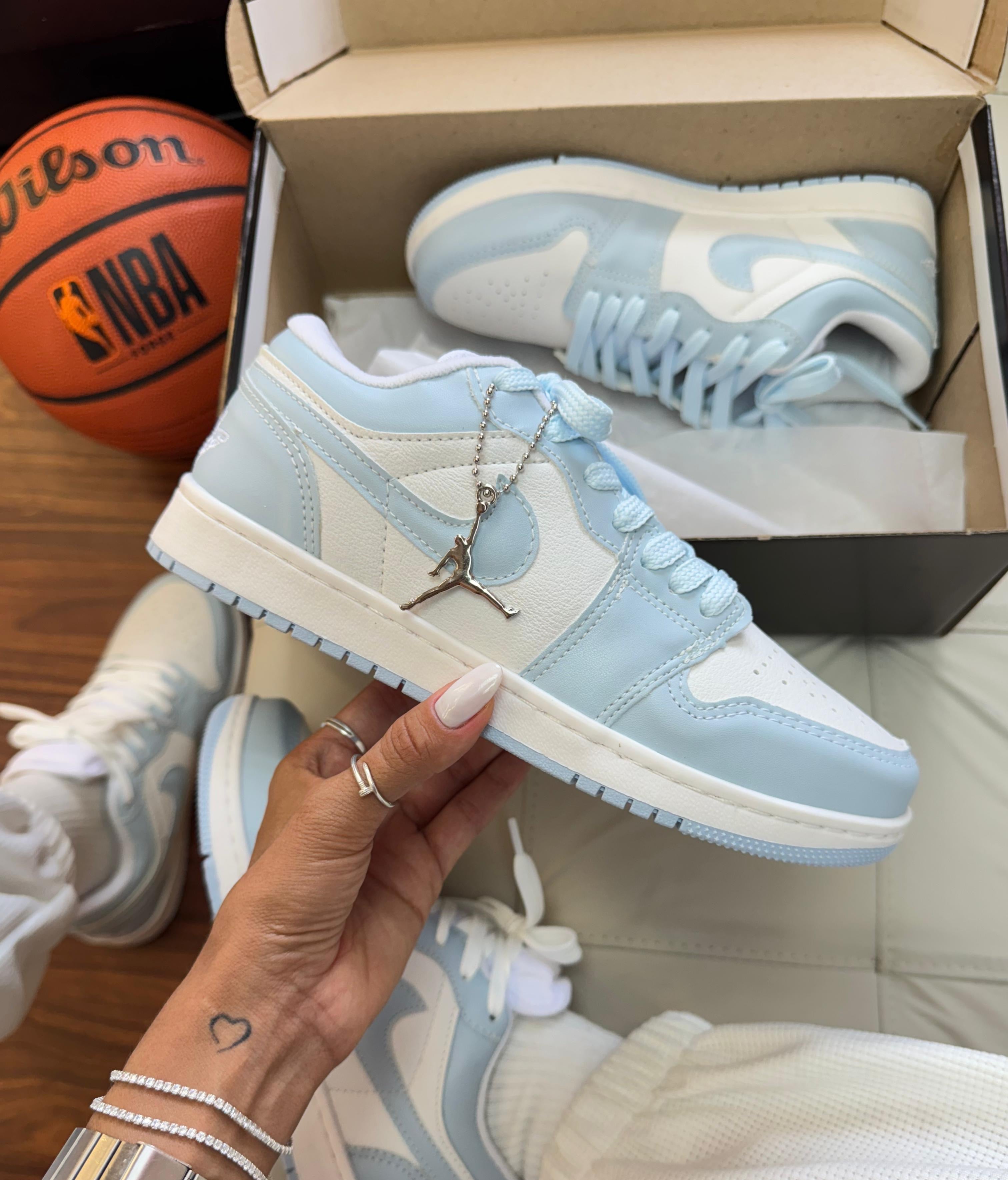 Nike Air Jordan Low Prime - Azul Bebê