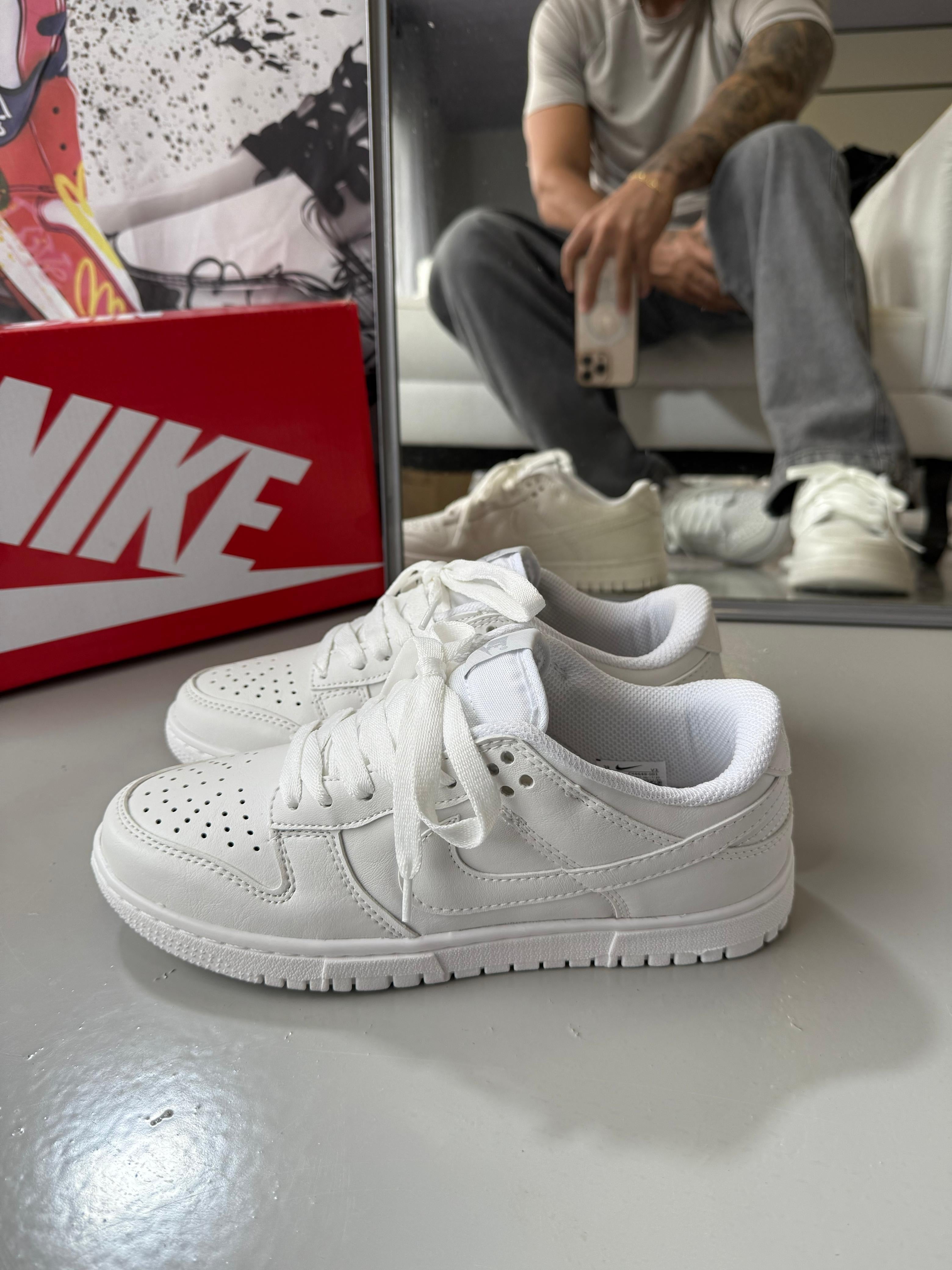 Dunk Low Sb -  Branco