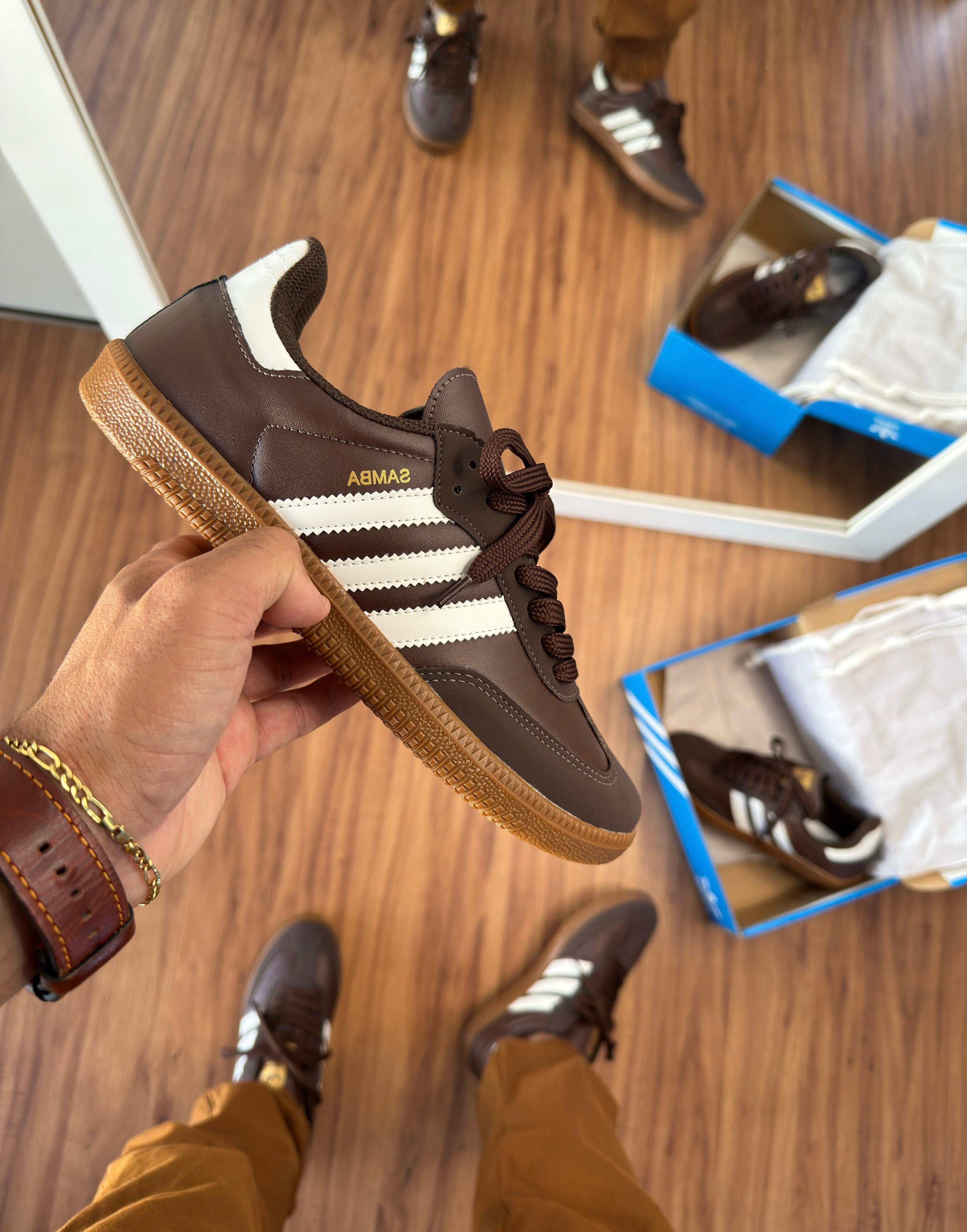 Adidas Samba - Marrom
