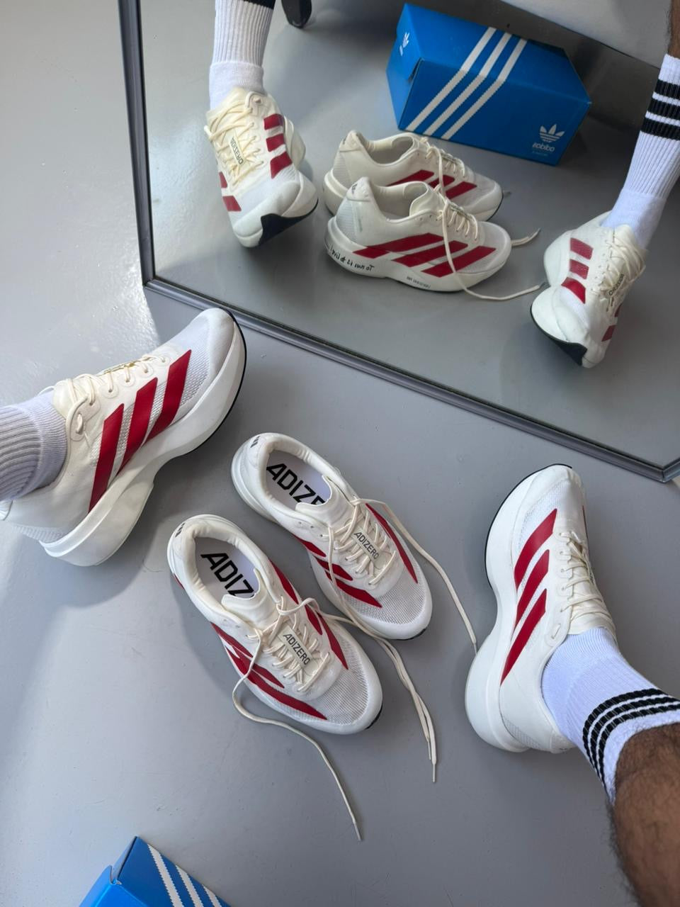 Adidas Adizero Evo - Bege/vermelho