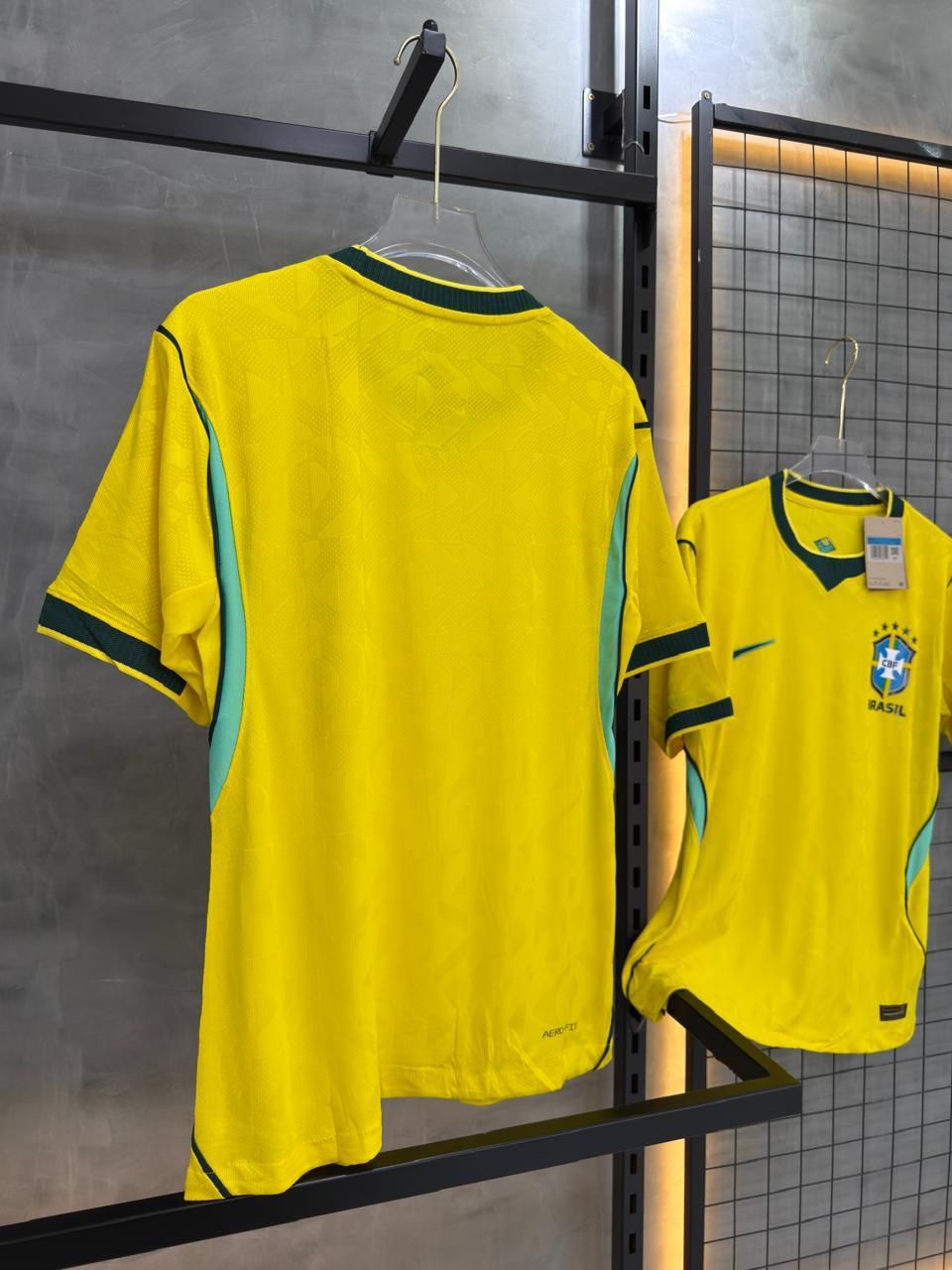 Camisa do Brasil Masculina Tailandesa (Jogador) - 1.1