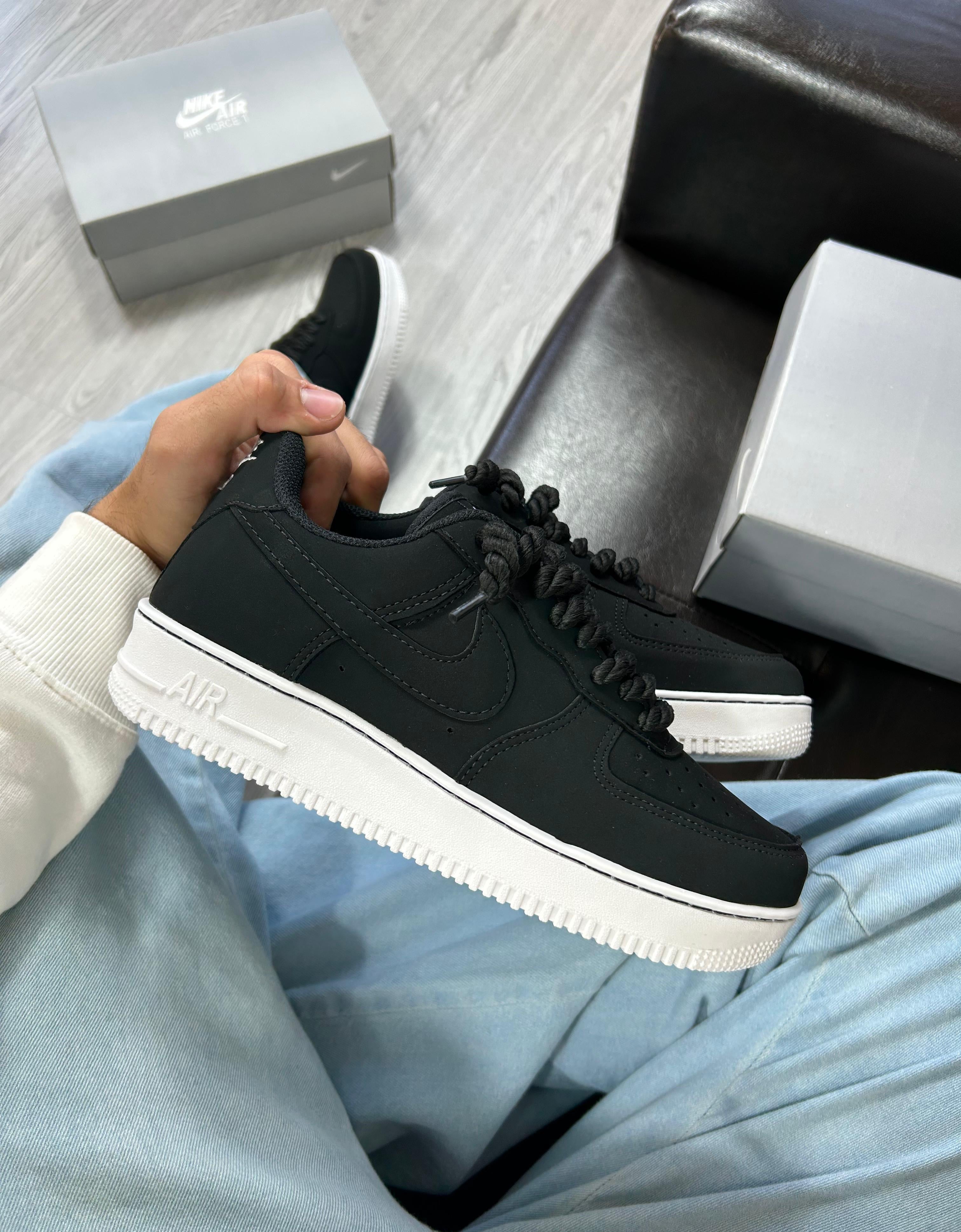 Air Force Nobuck - Black