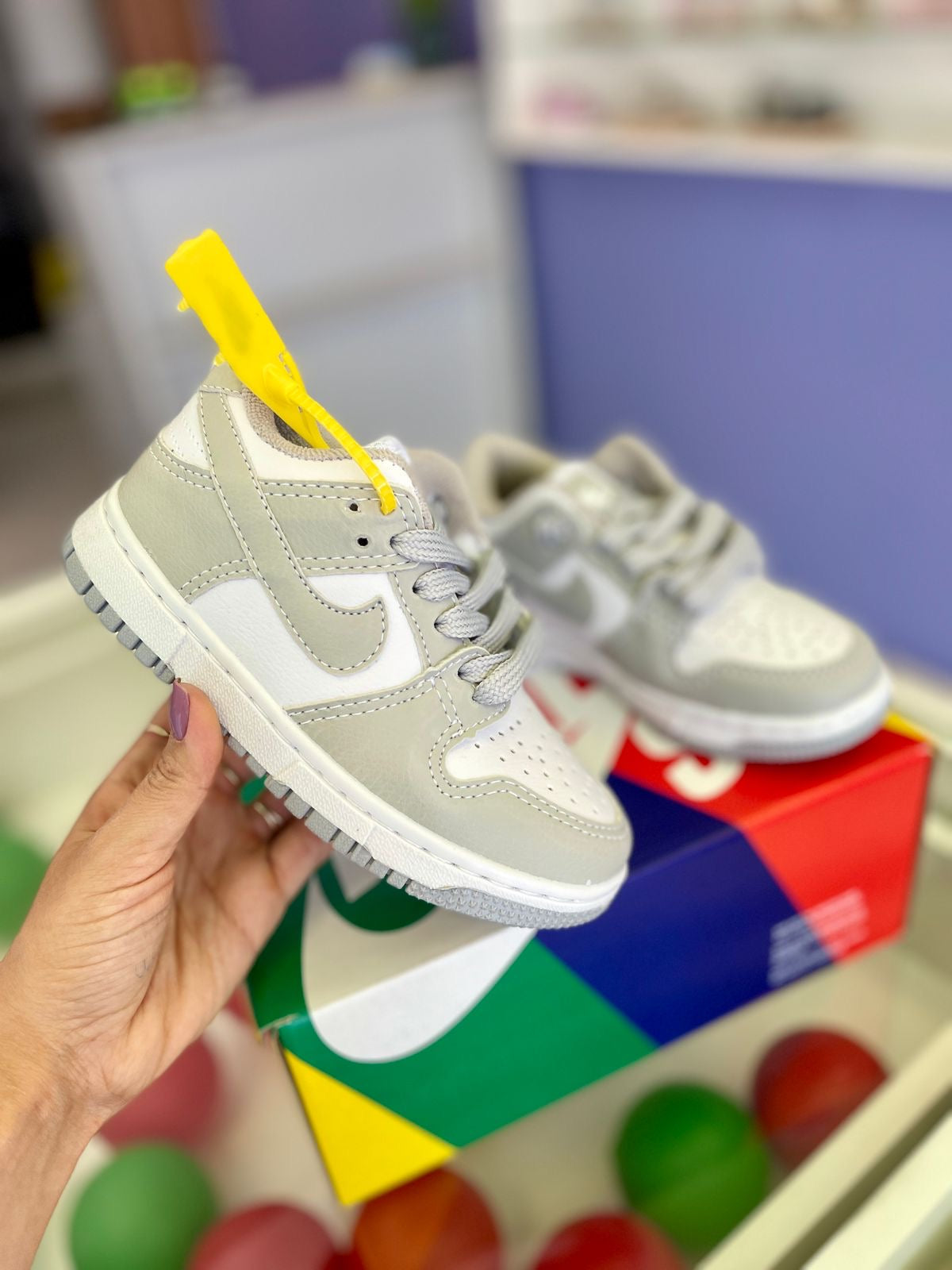 Nike Dunk cinza - Infantil