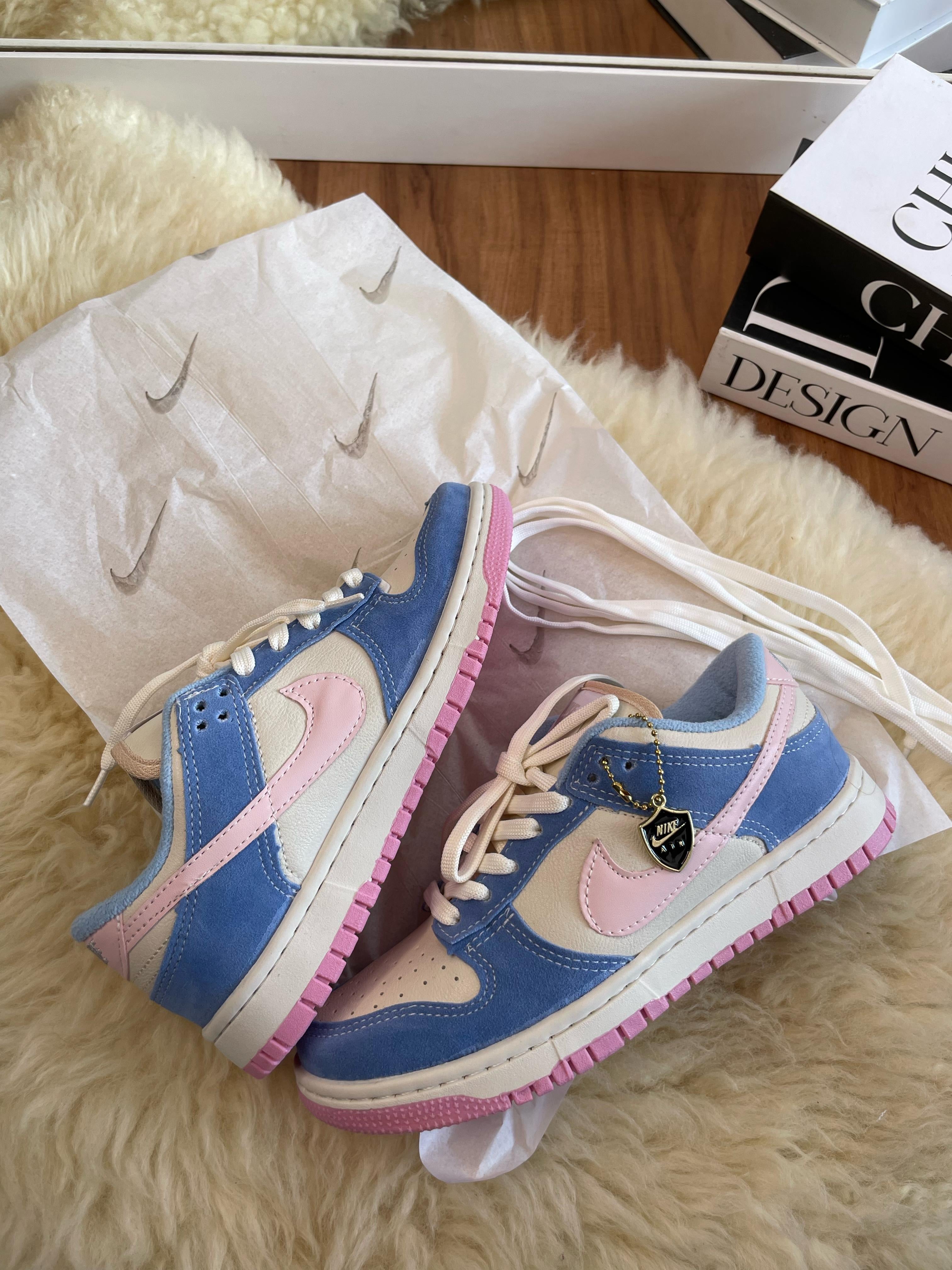 Nike Dunk Low - azul/rosa