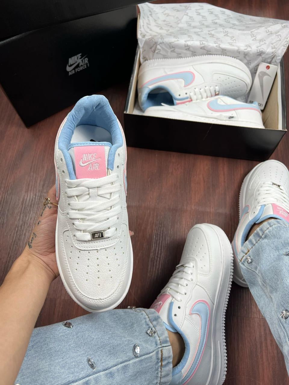 Nike Air Force - Colors