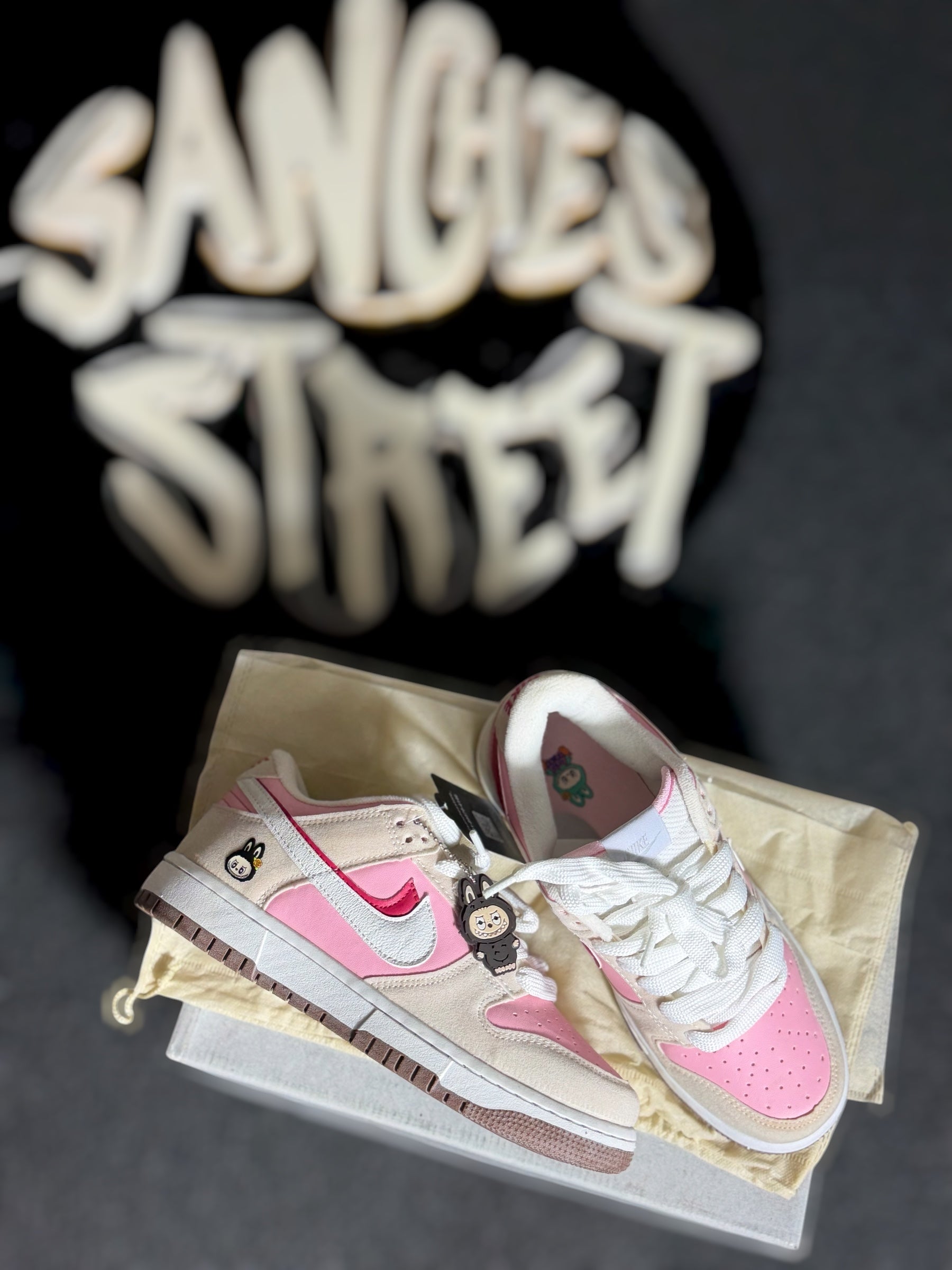 Nike Dunk Labubu - 38