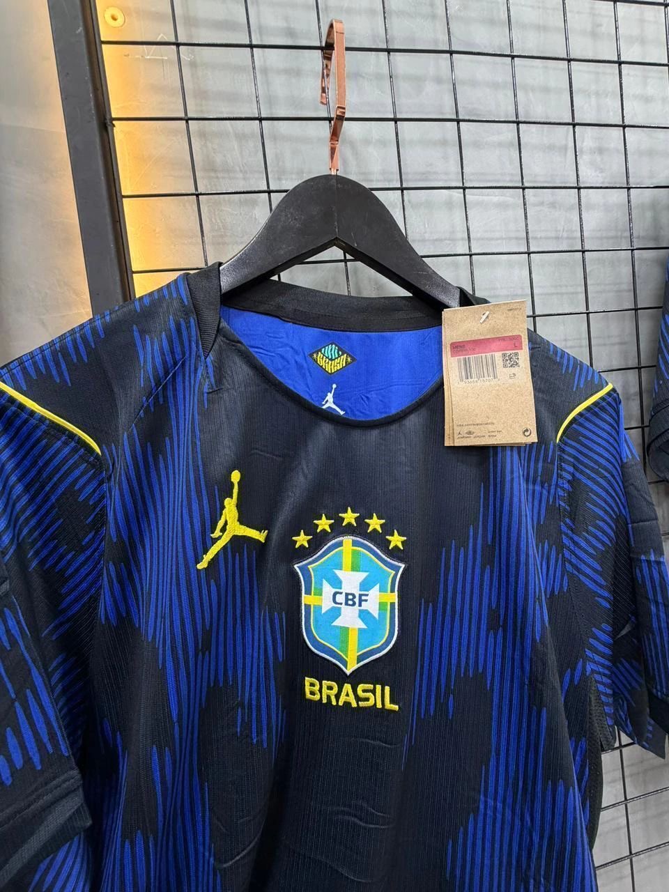 Camisa do Brasil Masculina Tailandesa - 1.1