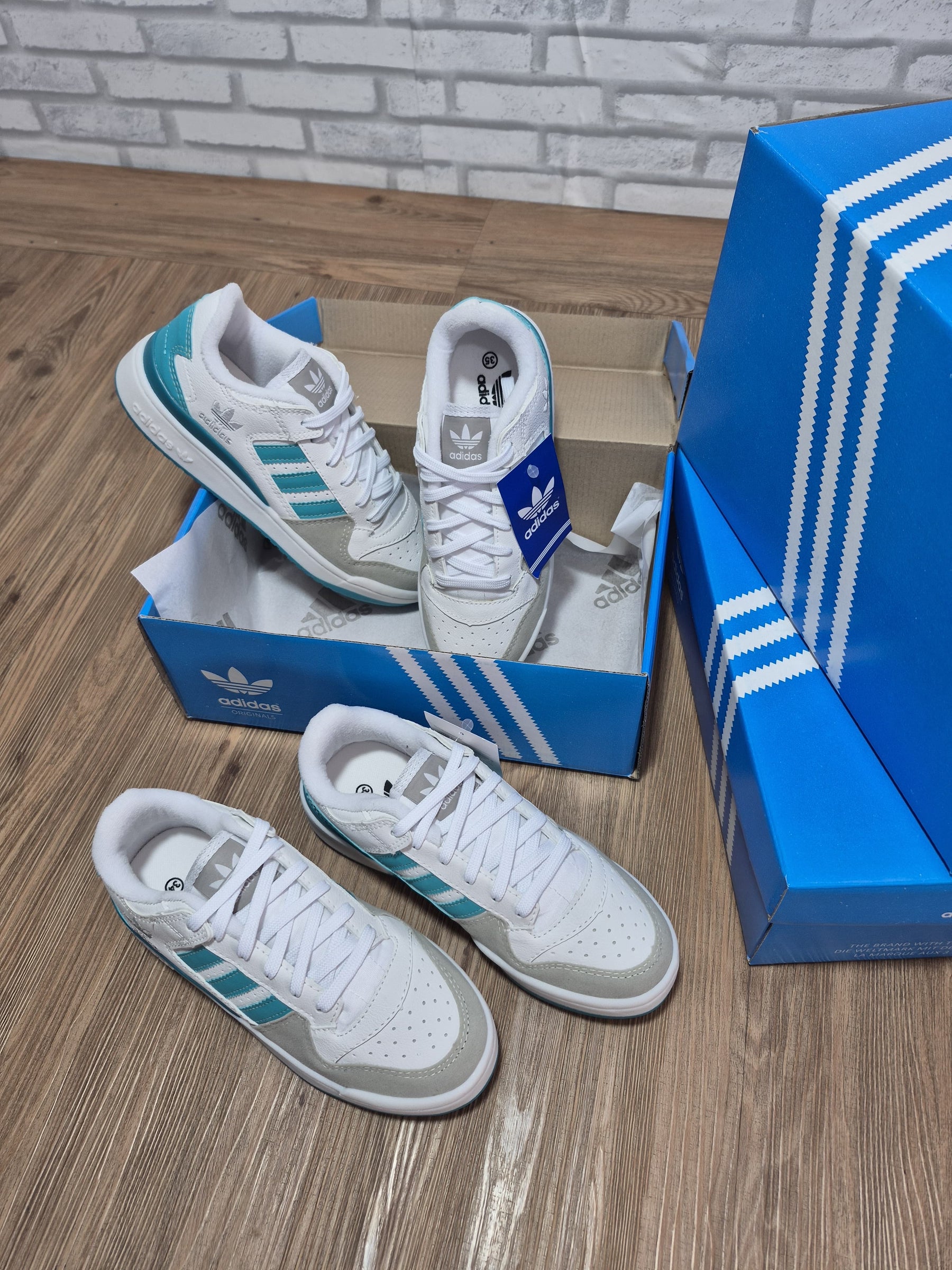 Adidas Fórum Low - Ciano