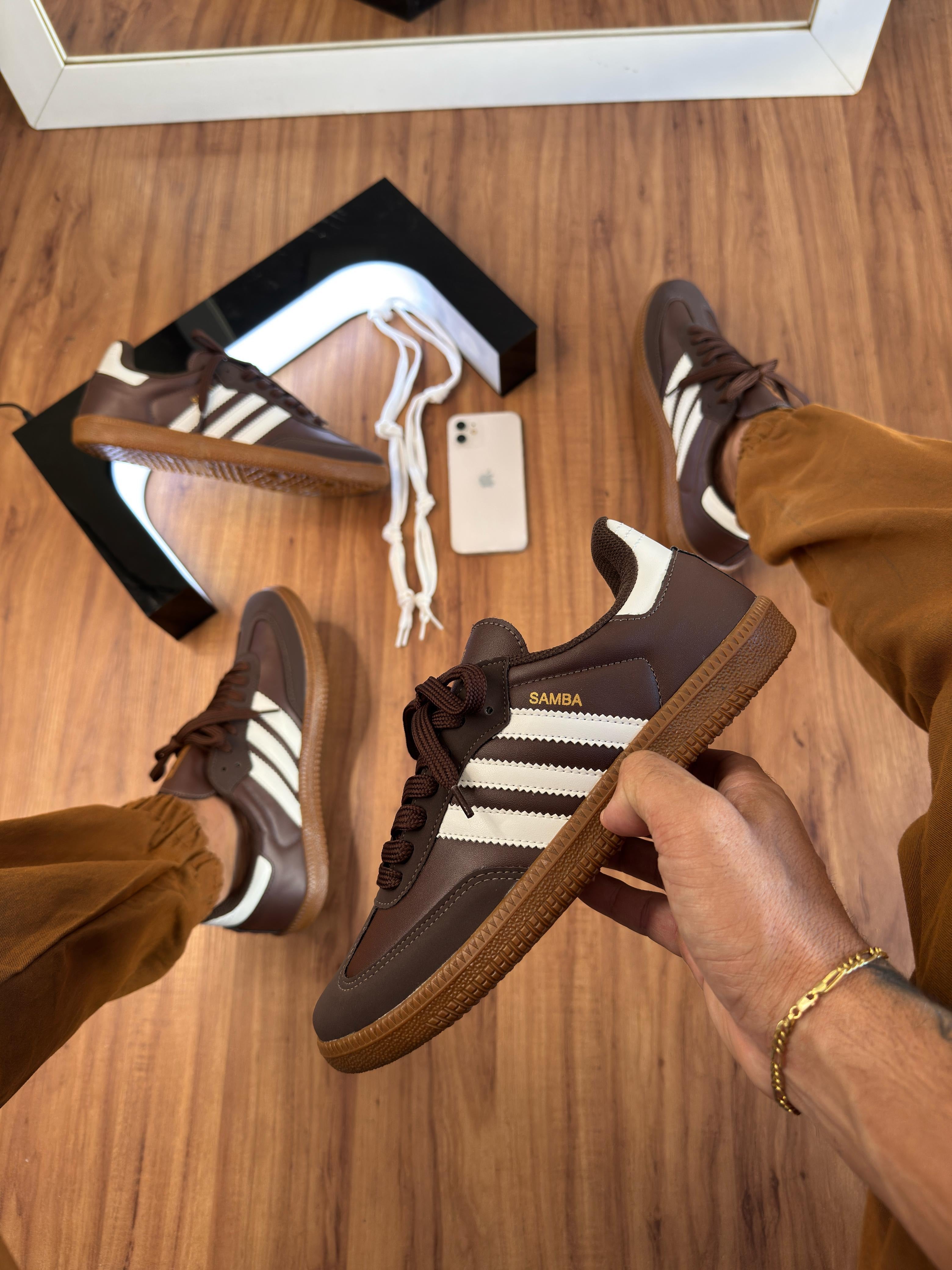 Adidas Samba - Marrom