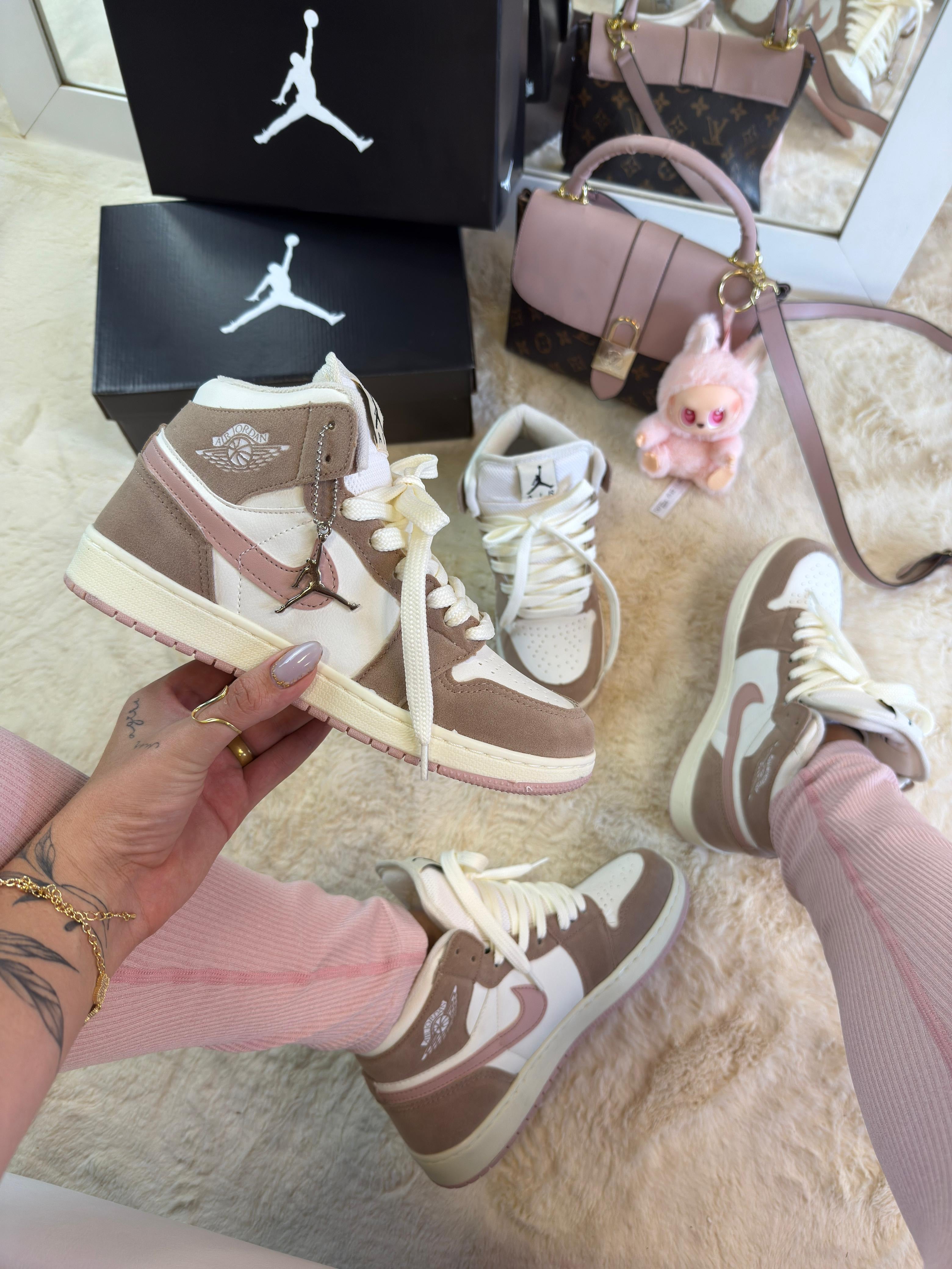 Nike Bota Jordan - OFF/Bege