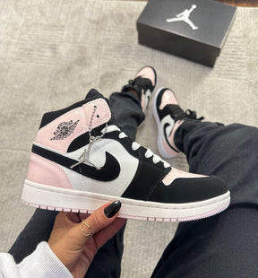 Nike Bota Jordan - Manteiga