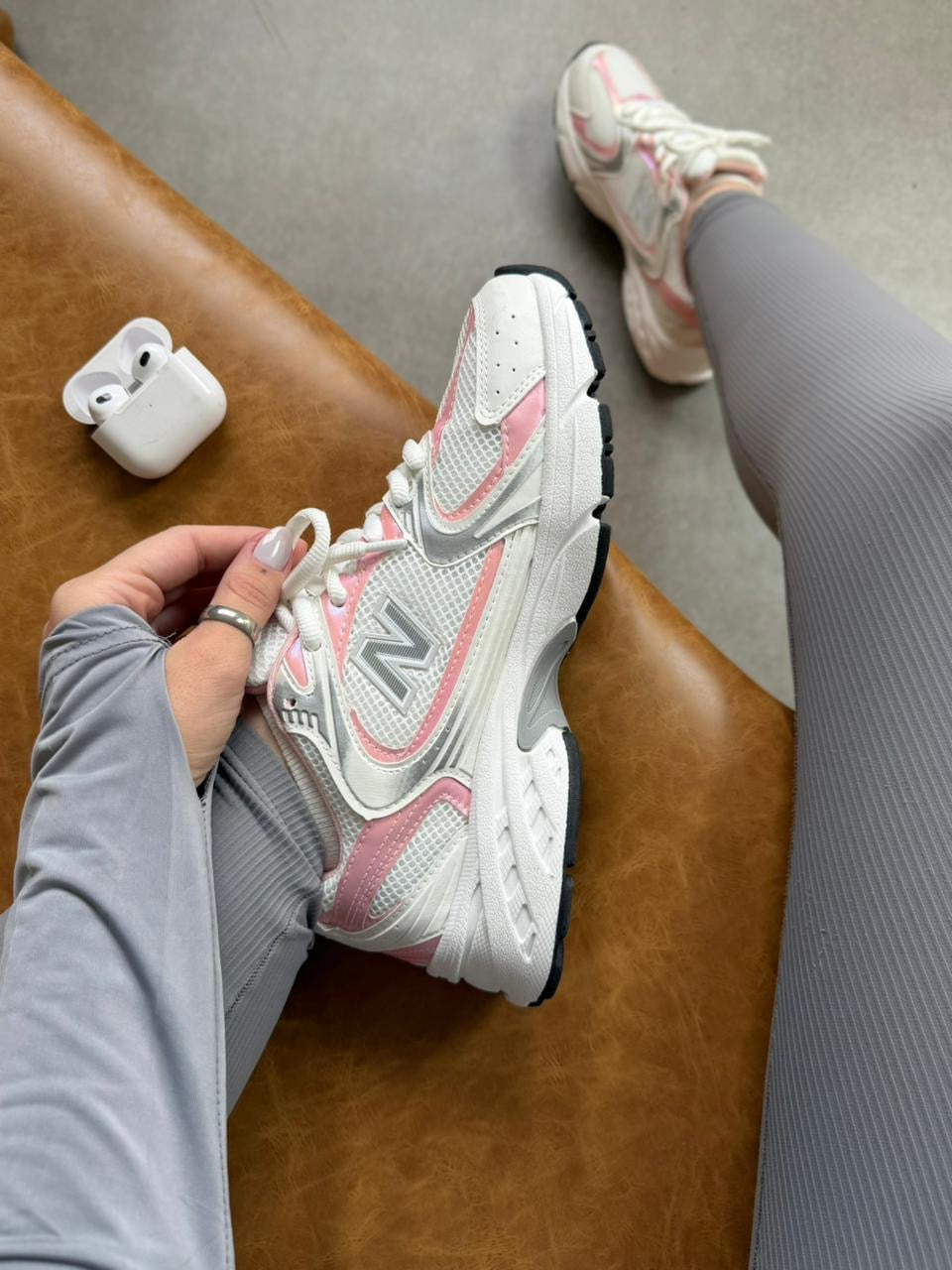 New balance 530 importado - Rosa