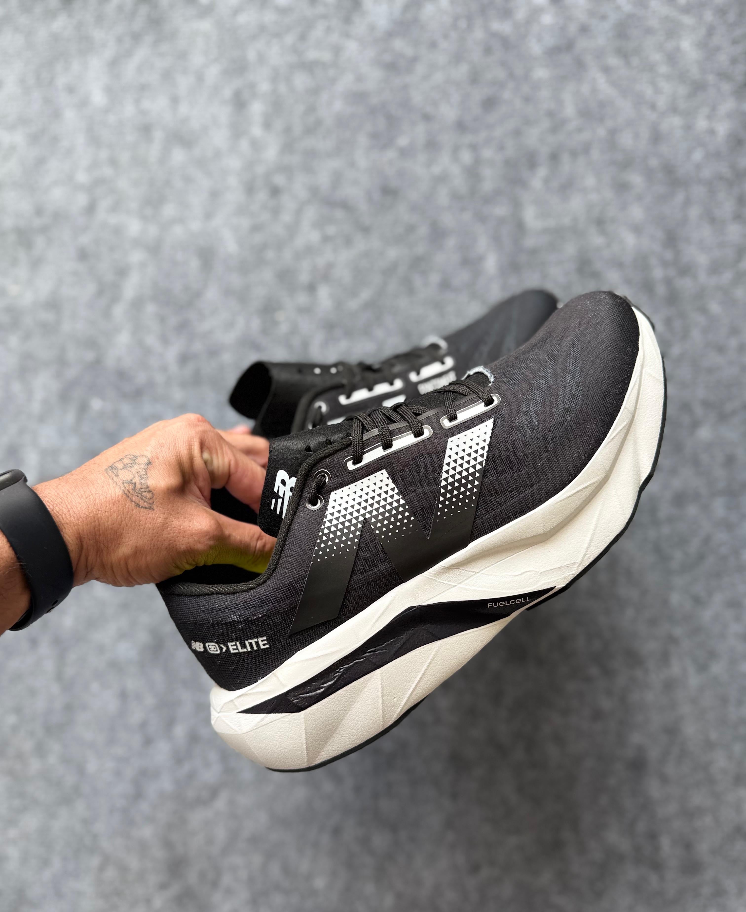 New Balance Fuecell