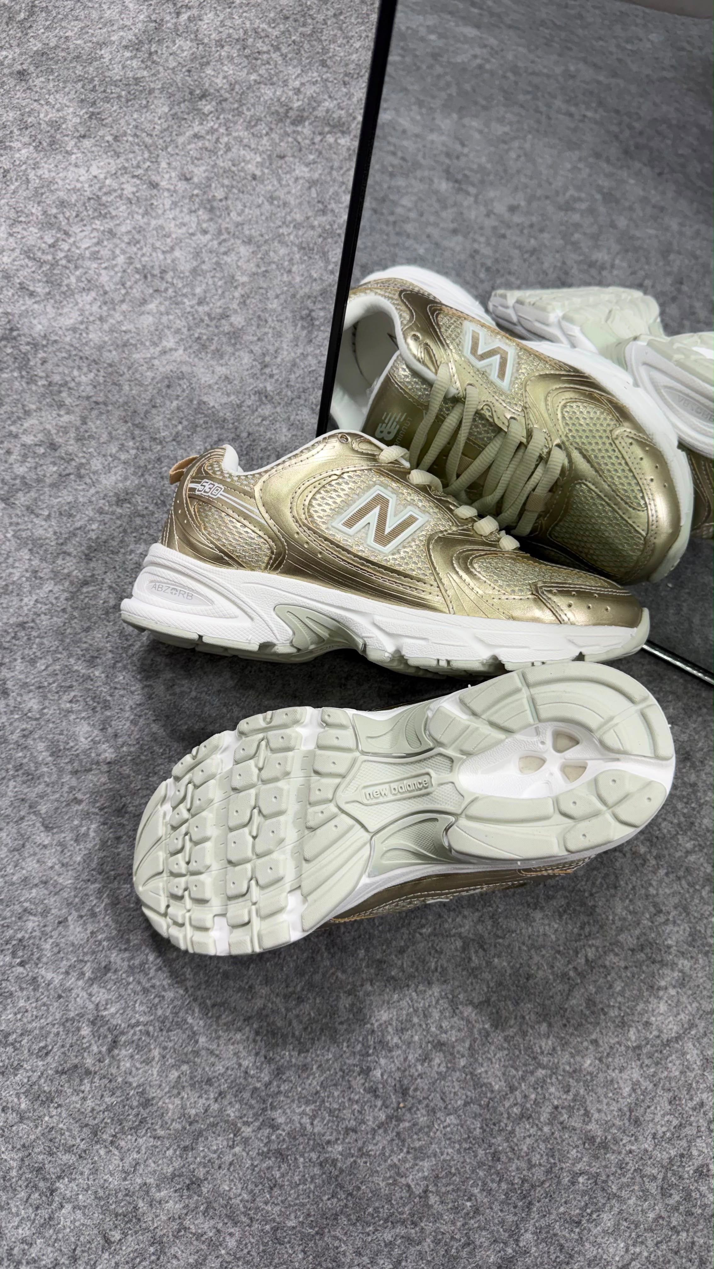 New balance 530 importado - Gold