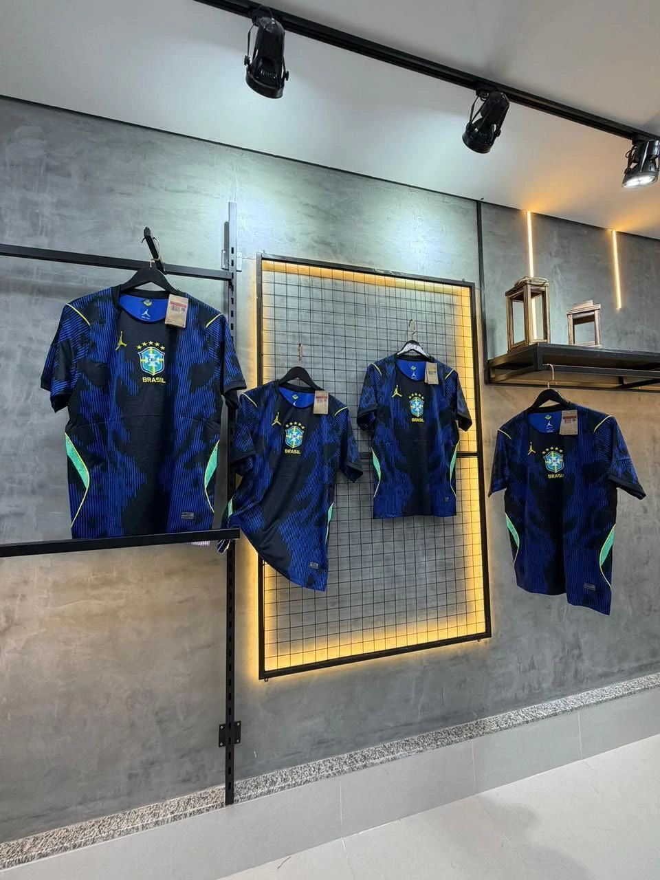 Camisa do Brasil Masculina Tailandesa - 1.1