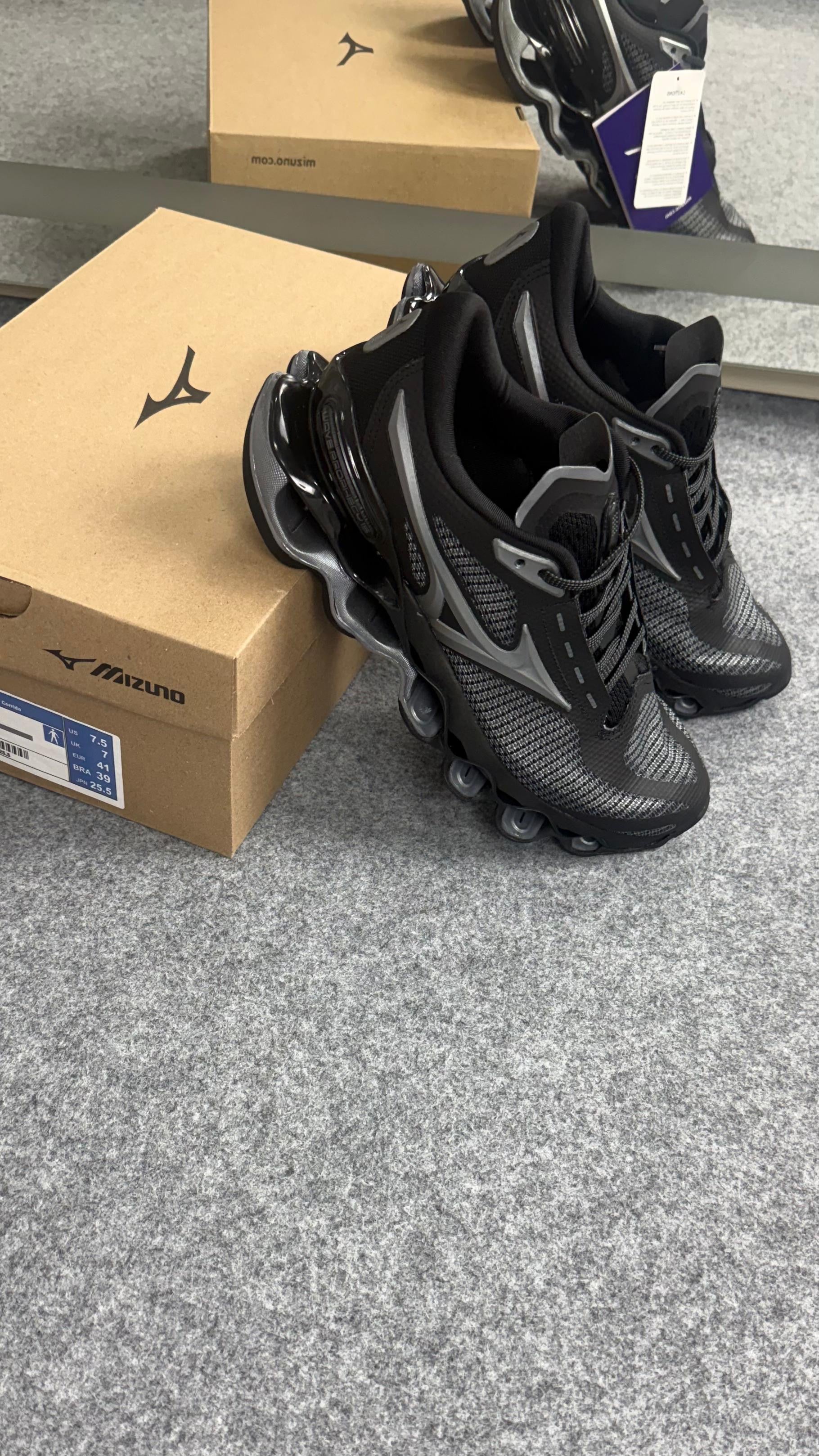 Mizuno Prophecy 15 - Importado