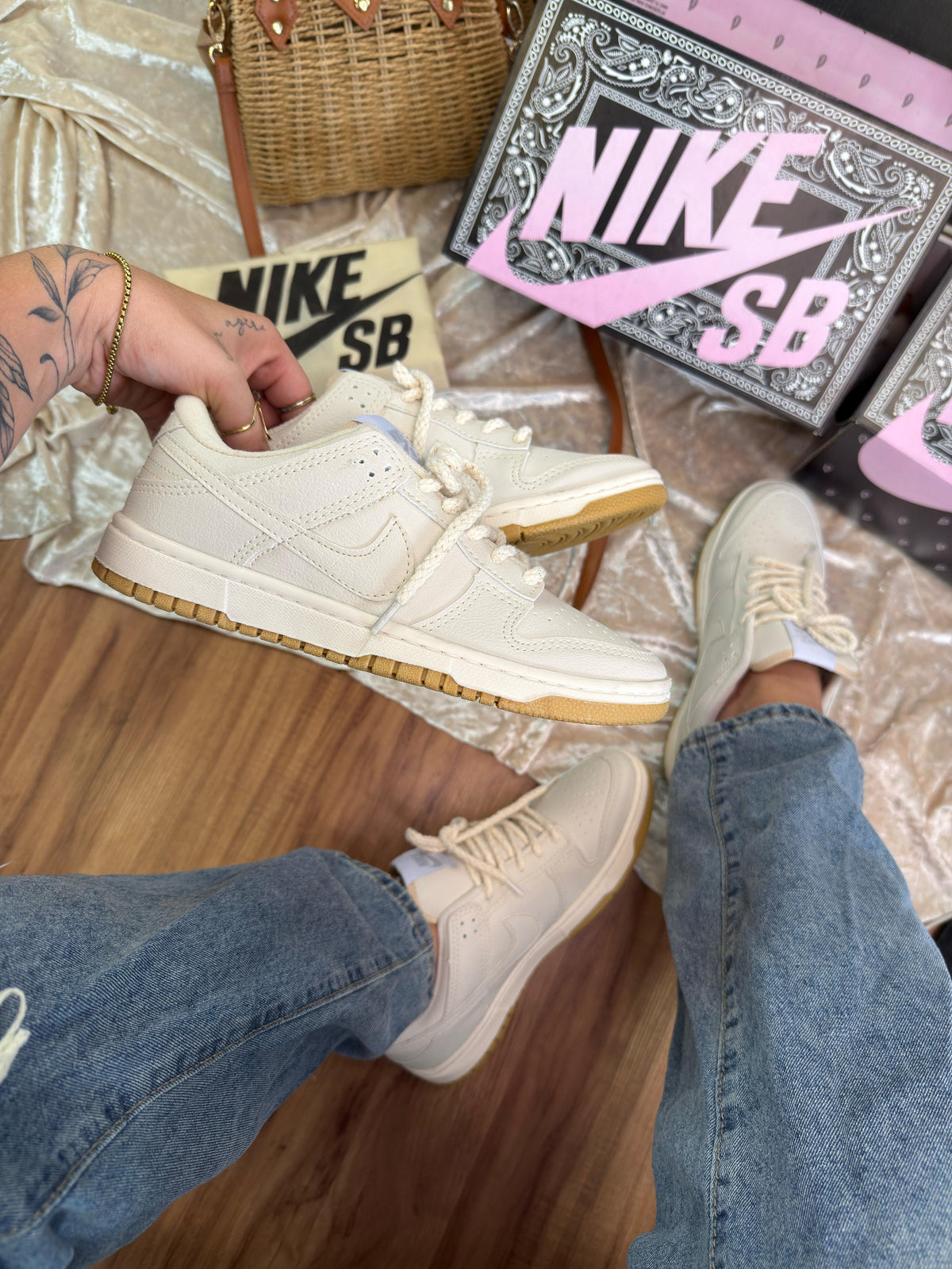 Nike Dunk Low - Off