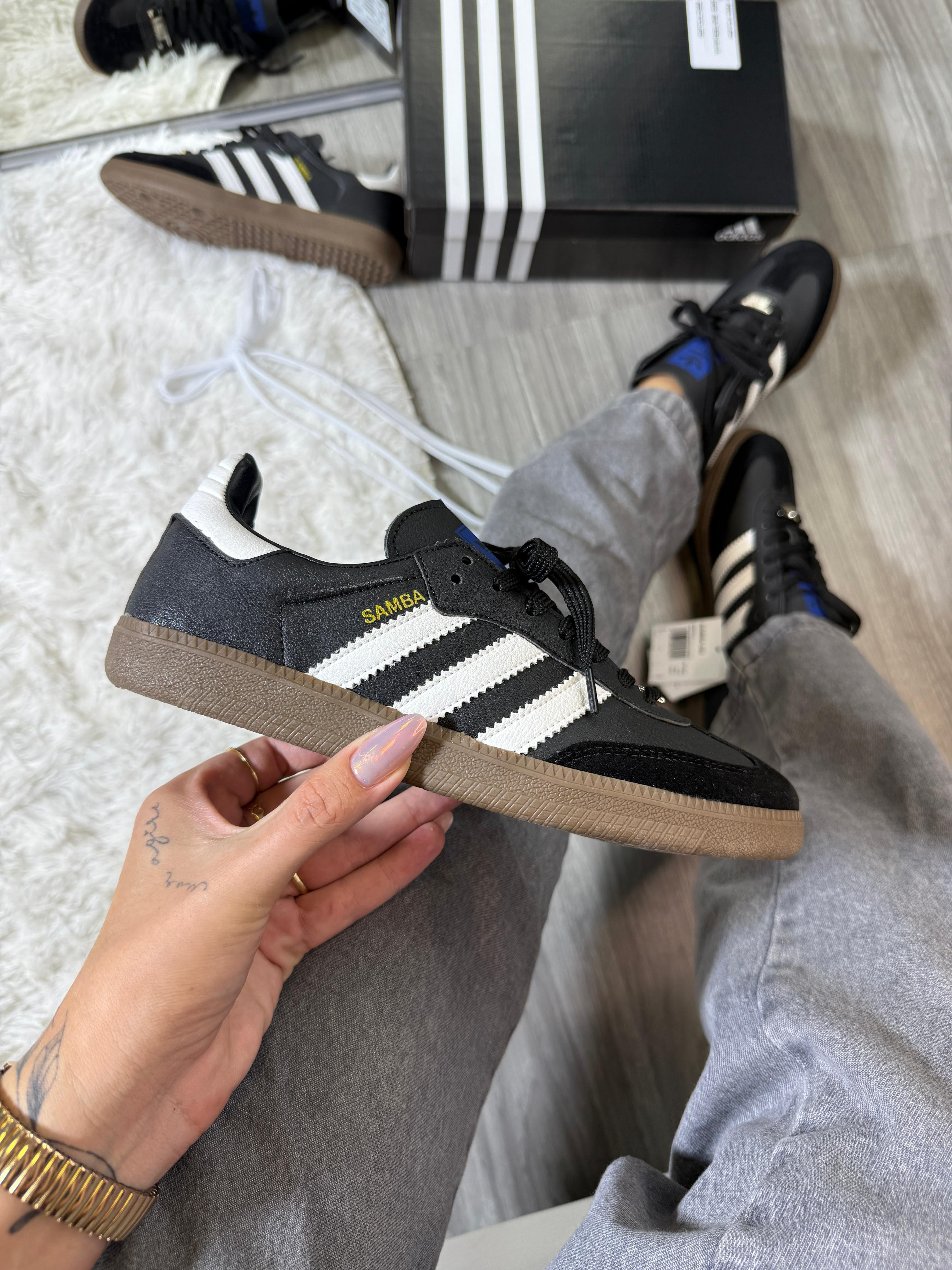 Adidas Samba - Black