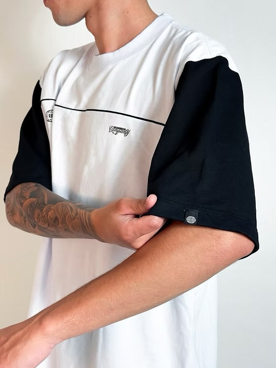 Camisa Oversized Bombeck - Branca/Preto